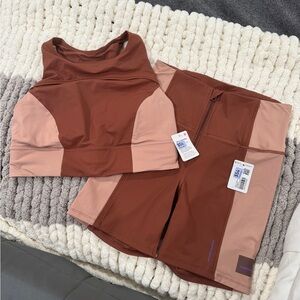 Lululemon marching outfit